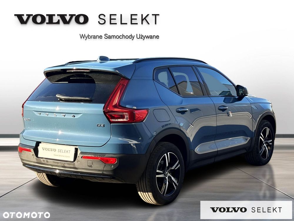 Volvo XC 40 - 6