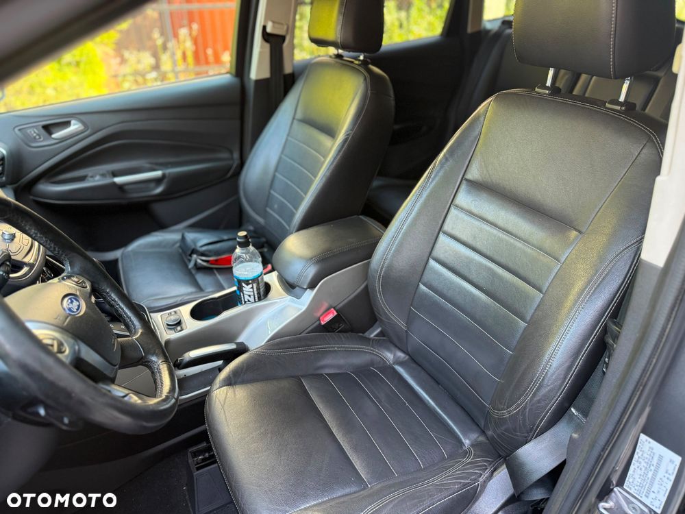 Ford Escape 2.0 EcoBoost AWD Titanium - 6