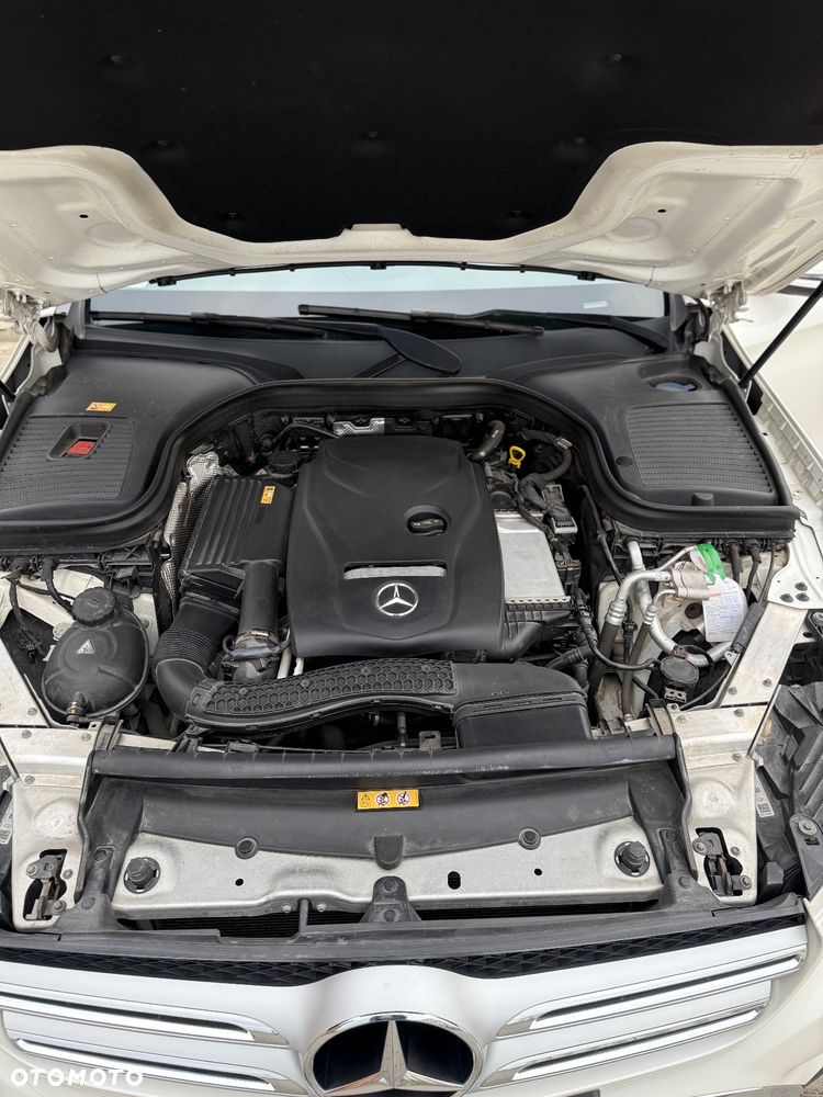 Mercedes-Benz GLC 250 4-Matic - 22