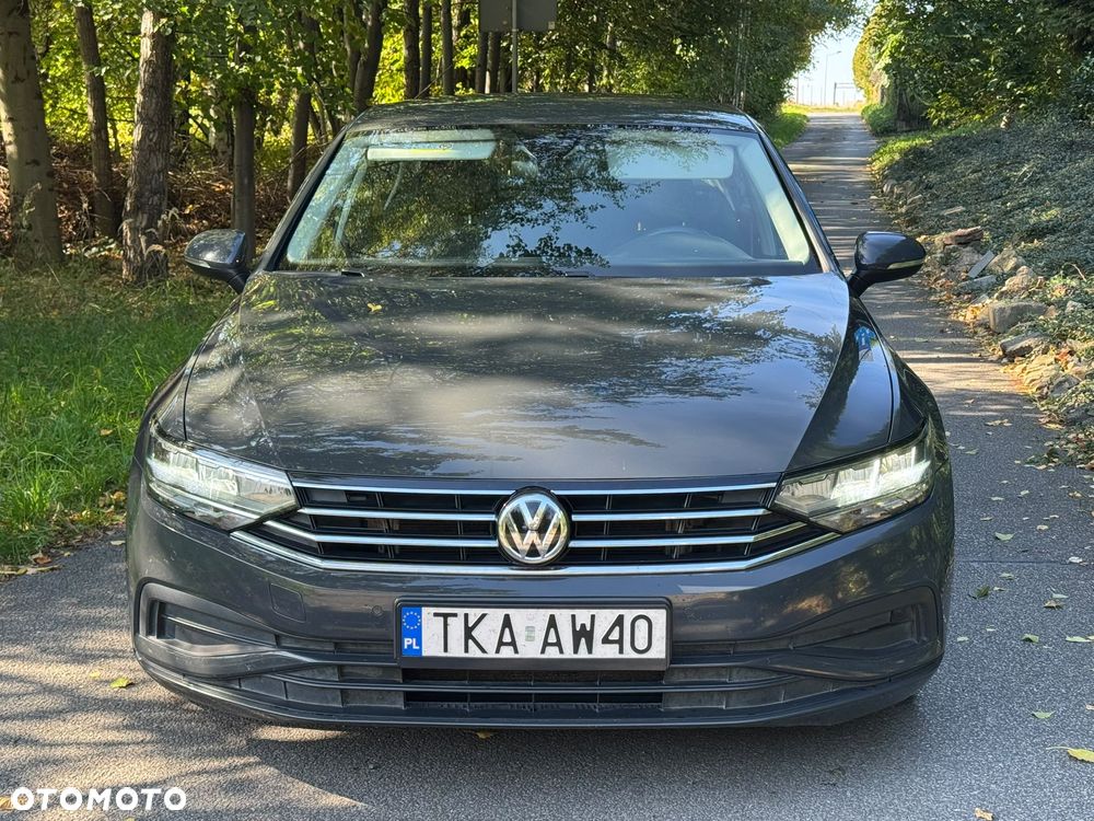 Volkswagen Passat - 6