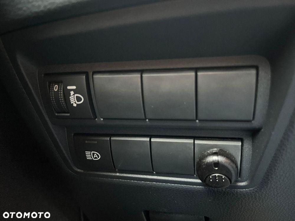 Toyota Yaris Hybrid 1.5 Comfort - 29