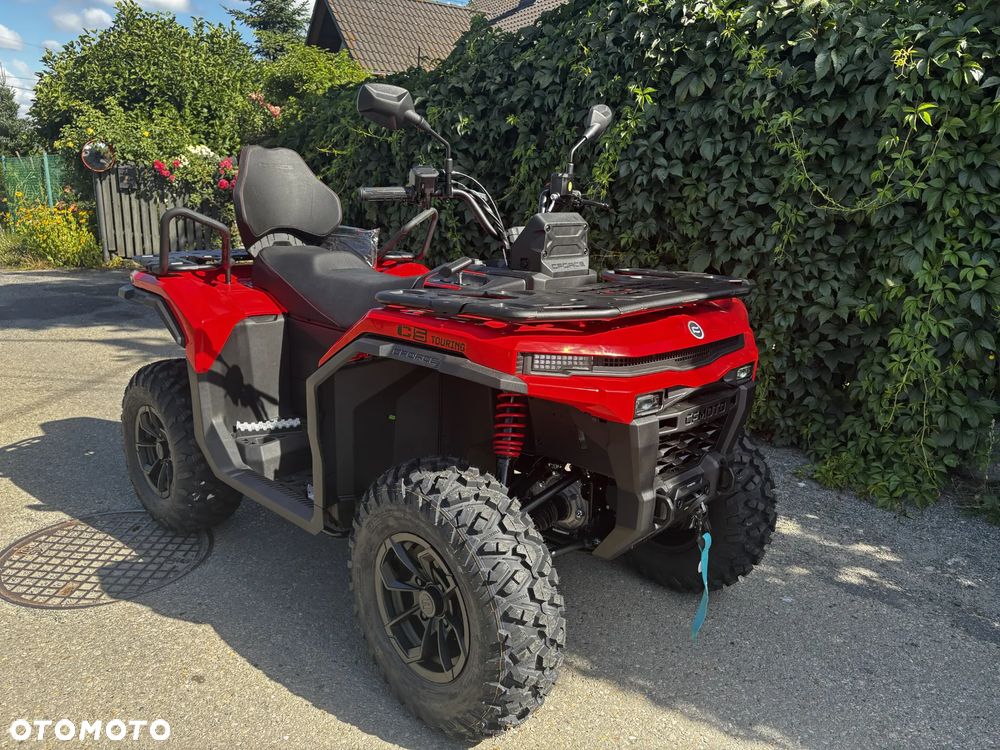 CFMoto CForce - 9