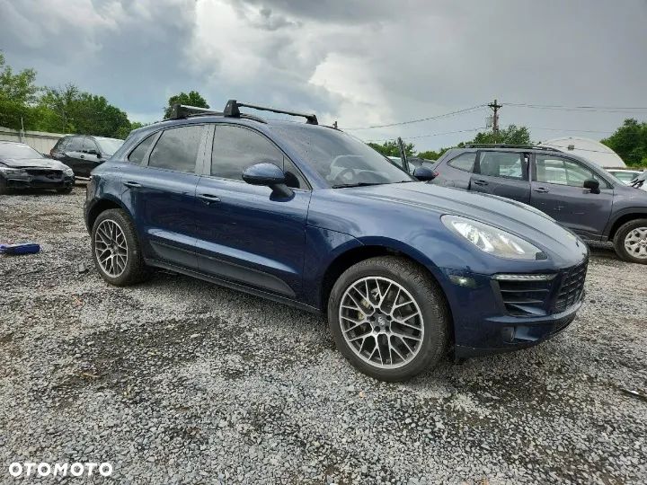 Porsche Macan - 4