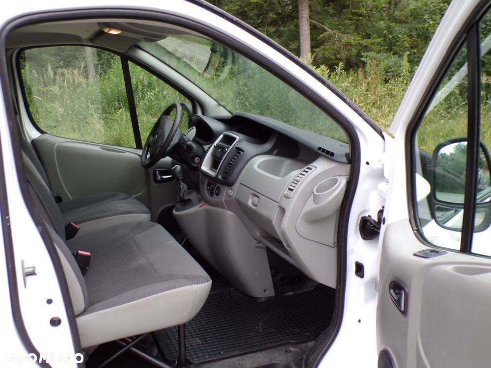 Opel VIVARO - 17