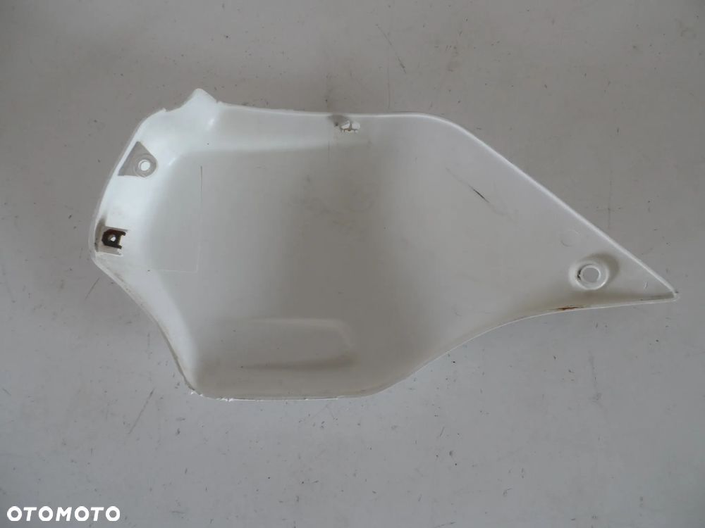 SUZUKI DR 650 osłony plastikowe na zbiorni paliwa P,L - 4