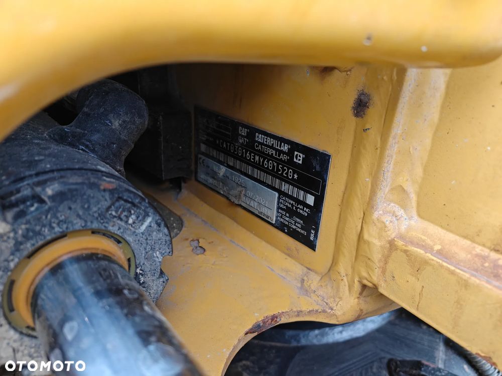 Caterpillar 301.6 - 23