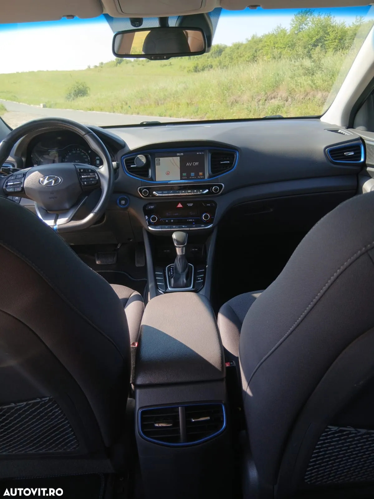 Hyundai IONIQ Hybrid 1.6 GDI - 8