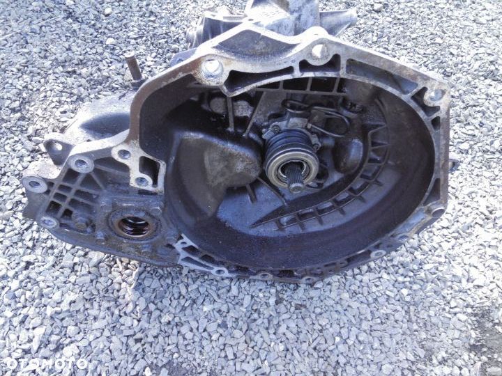 SKRZYNIA BIEGÓW MANUALNA  POCHODZI Z  OPEL 1.6 16V 74KW KOD SILNIKA X16XEL - 4