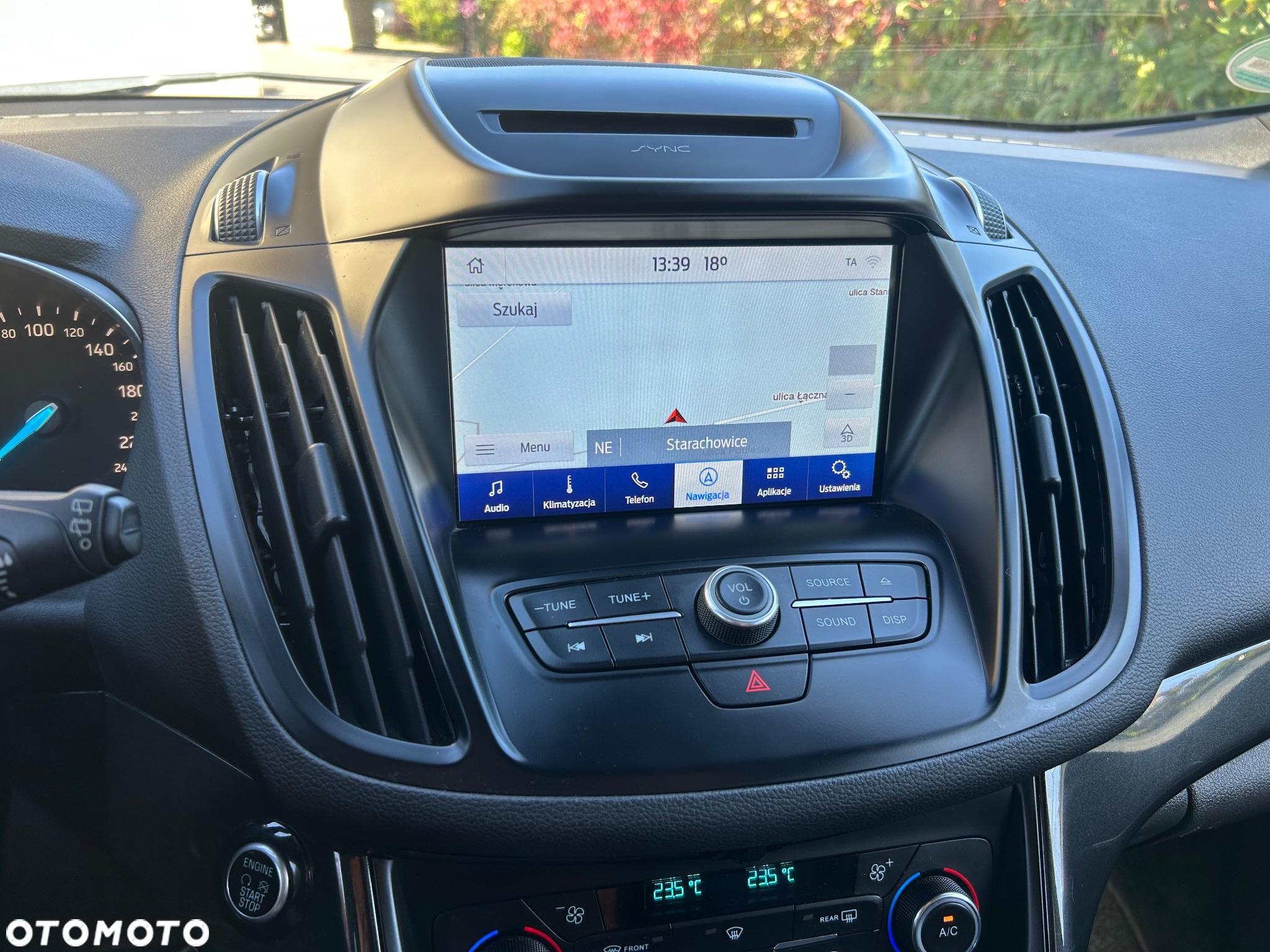 Ford Kuga 2.0 TDCi AWD ST-Line - 14