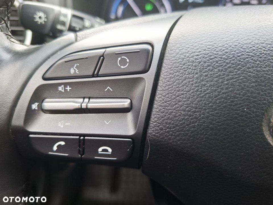 Hyundai Kona - 17