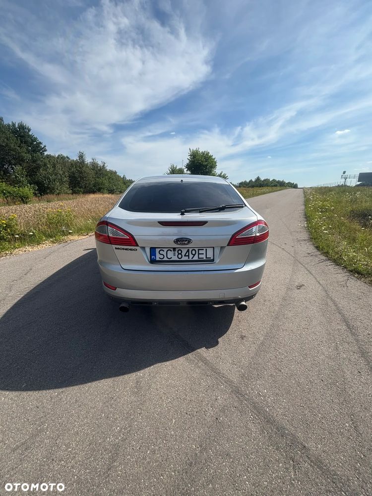 Ford Mondeo 2.5 Titanium - 6