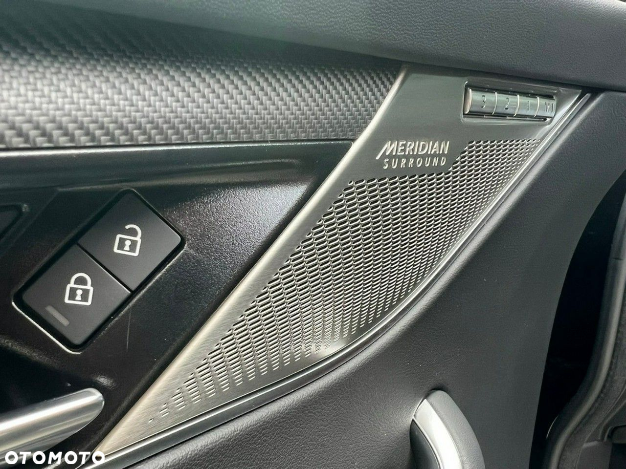 Jaguar F-Pace - 30