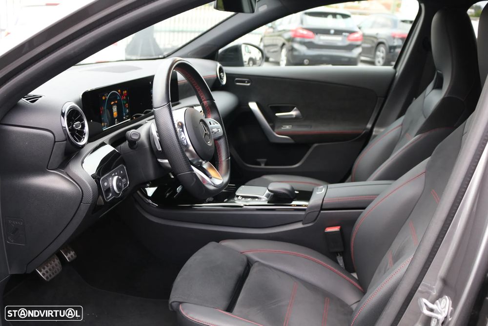 Mercedes-Benz A 250 e 8G-DCT AMG Line - 18
