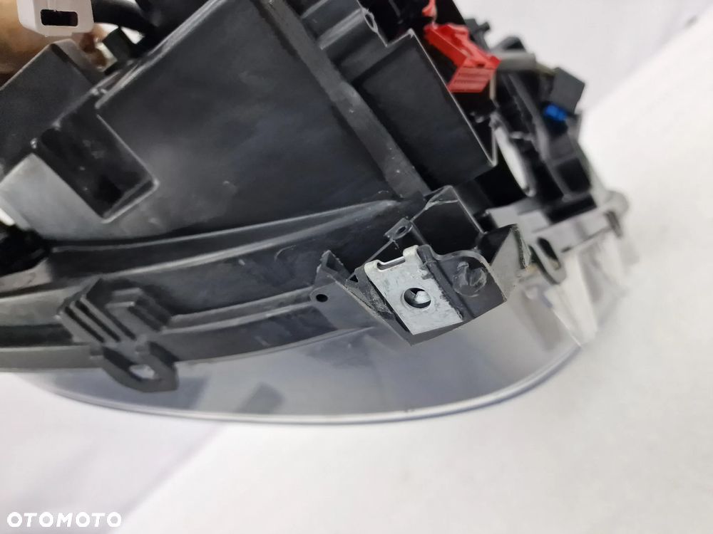 VW AMAROK I LIFT 2H3 16- LEWA LAMPA PRZEDNIA PRZÓD  XENON , NR 2H3941031B , NR AUKCJI LA86 - 24