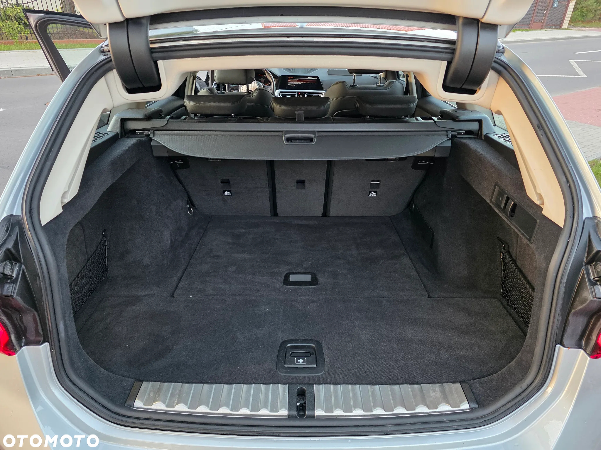 BMW Seria 3 320i Sport Line sport - 36