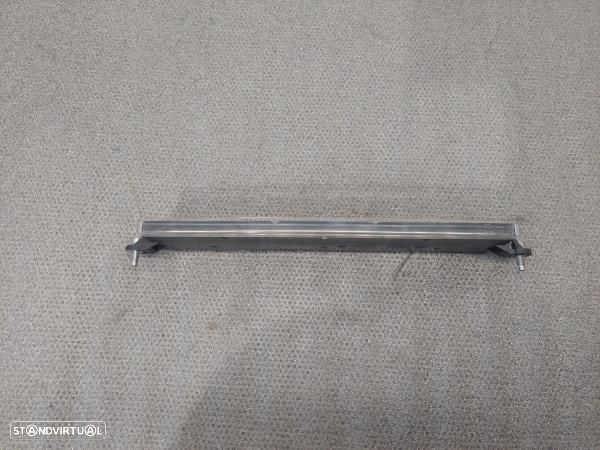 Terceiro Stop Fiat Stilo (192_) - 1