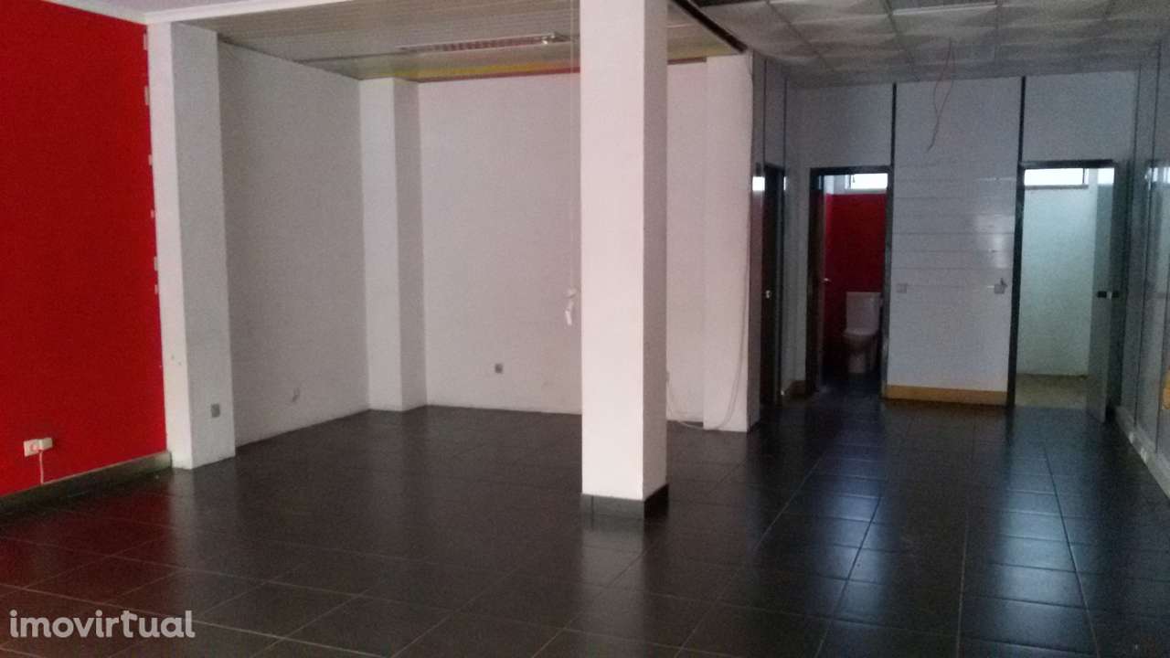 Imóvel Comercial para Arrendar em Coimbra - Grande imagem: 3/5