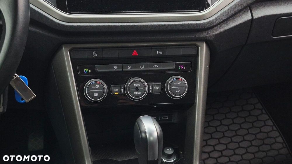 Volkswagen T-Roc 1.5 TSI ACT Advance DSG - 23