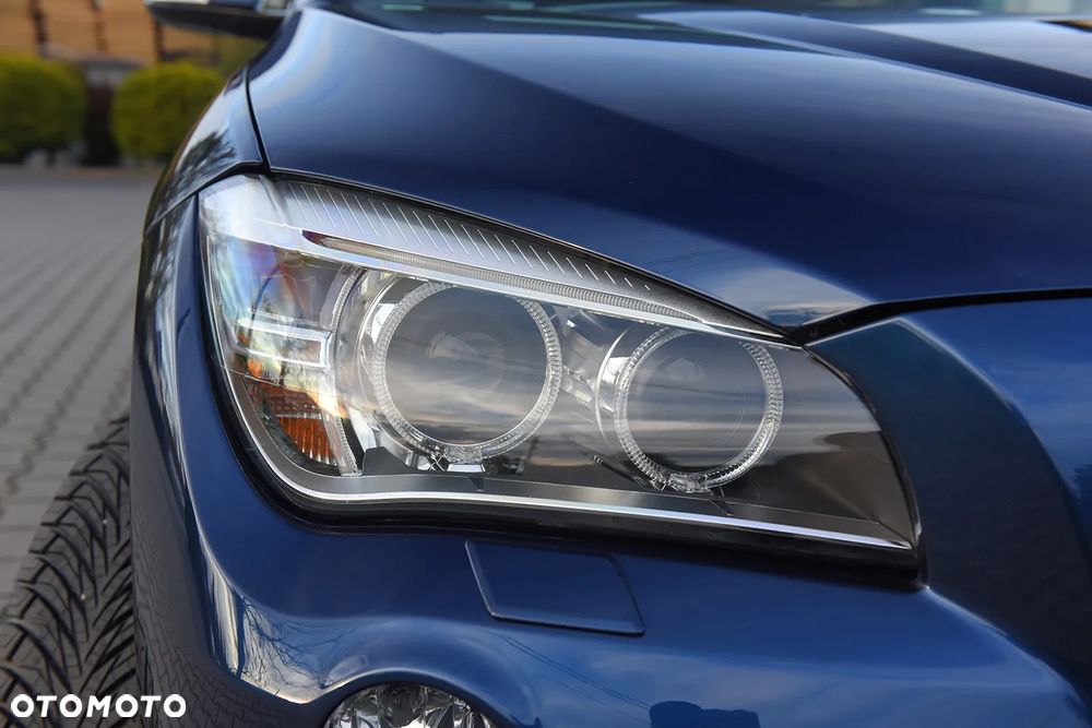 BMW X1 sDrive16d xLine - 24