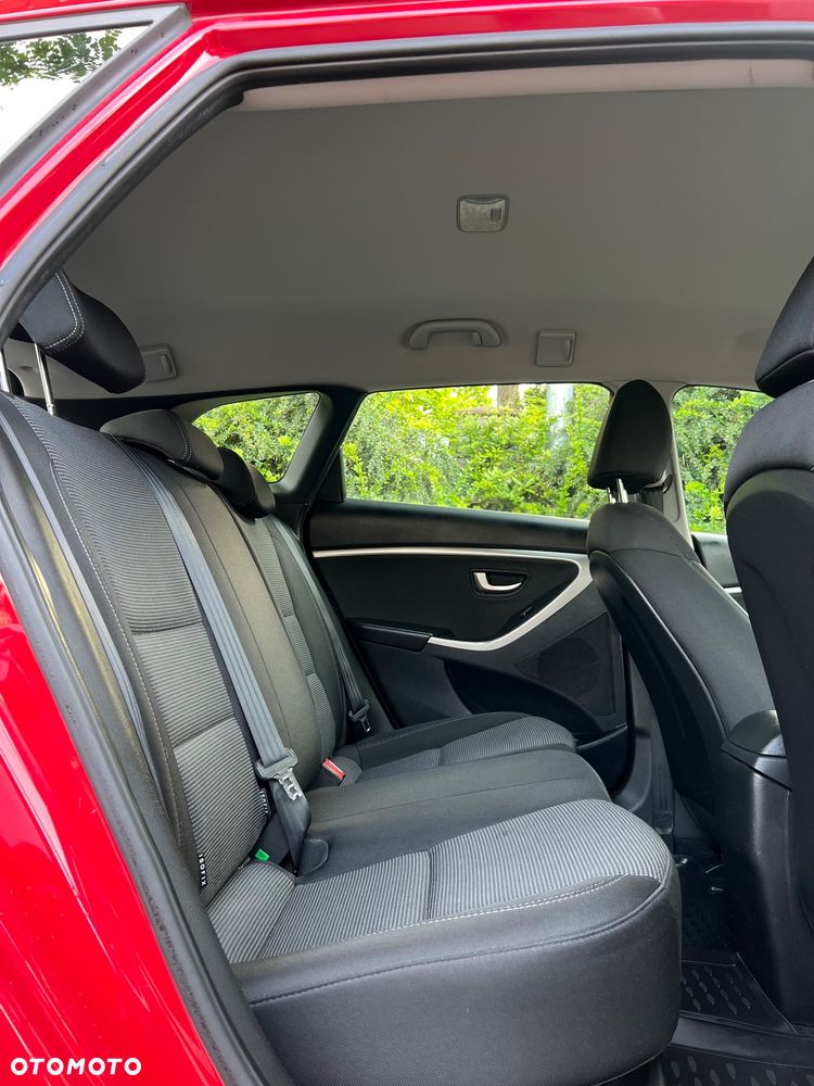 Hyundai i30 1.4 Premium - 19