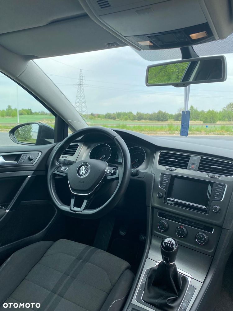 Volkswagen Golf 1.2 TSI Team - 17