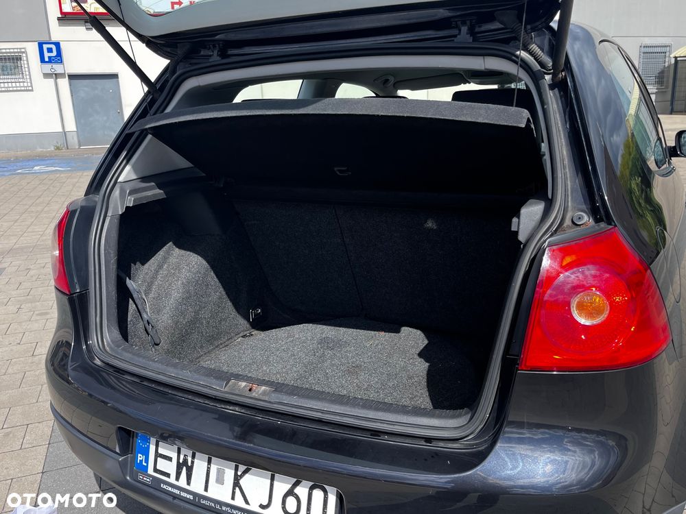 Volkswagen Golf 1.9 TDI Trendline - 15