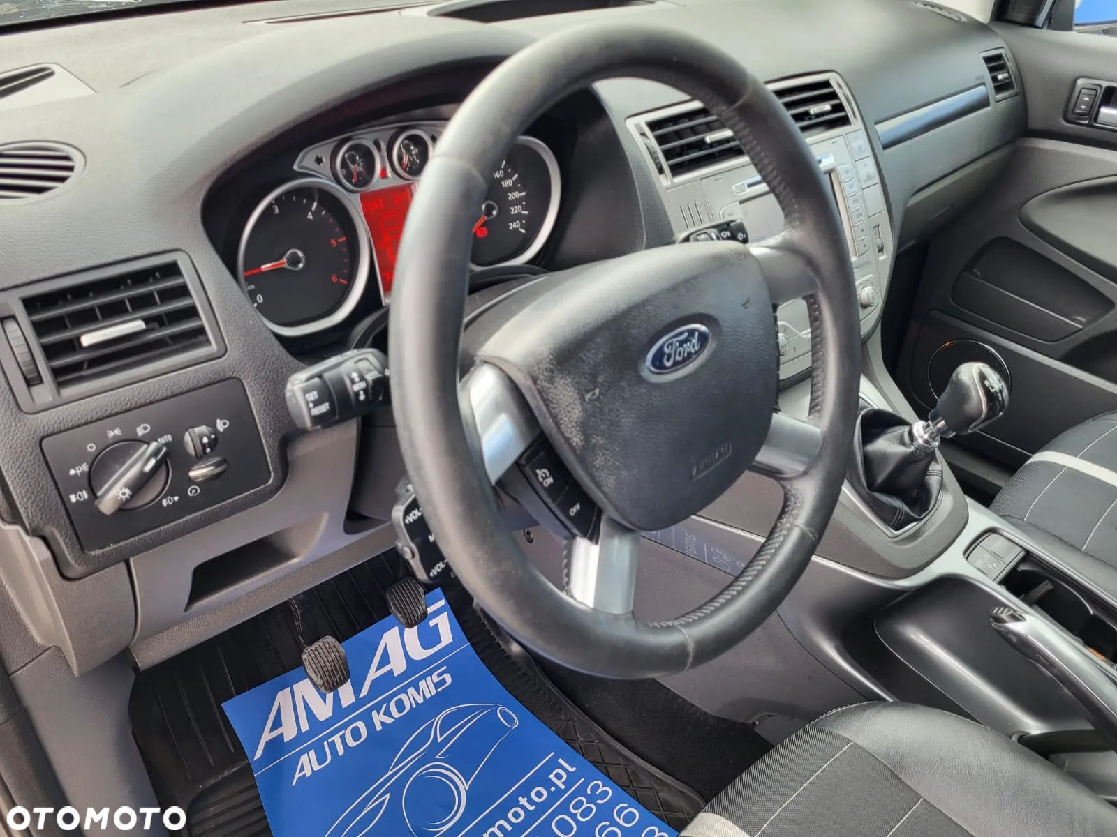 Ford Kuga 2.0 TDCi Titanium - 15