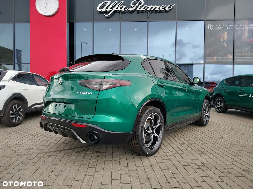 Alfa Romeo Stelvio 2.0 Turbo Veloce Q4 - 8