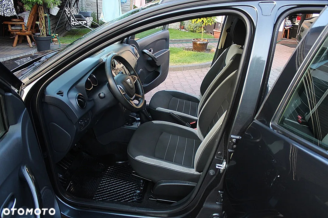 Dacia Sandero Stepway 0.9 TCe Laureate S&S - 13