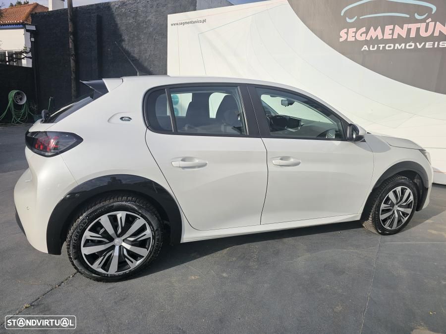 Peugeot e-208 50 kWh Active - 14