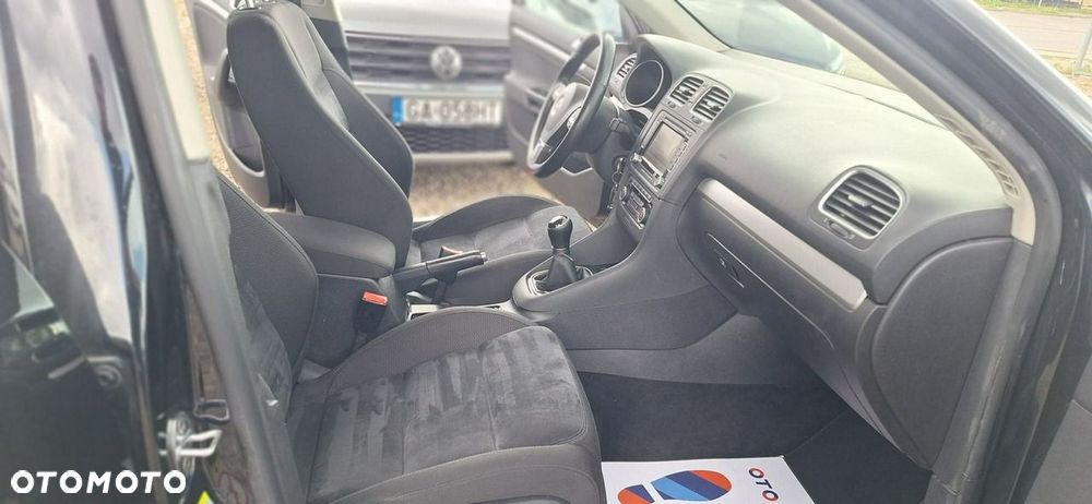 Volkswagen Golf - 12