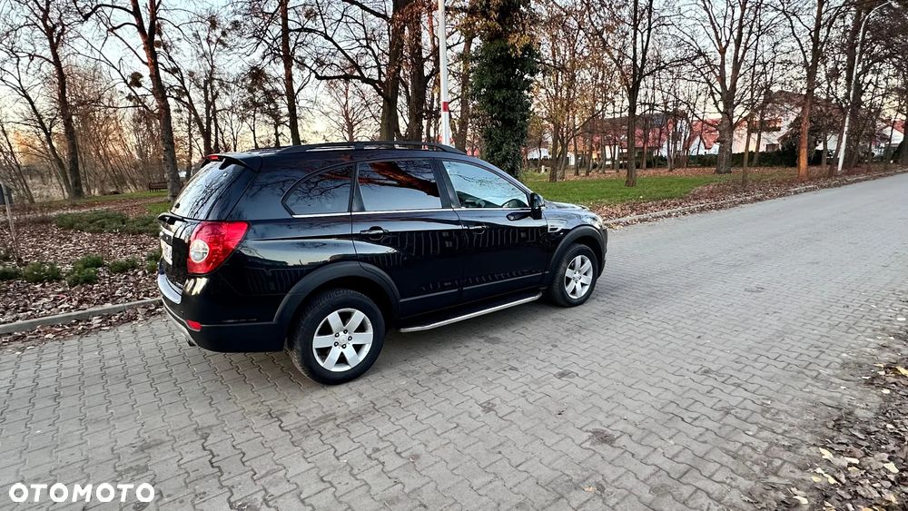 Chevrolet Captiva 2.2 D LT - 13