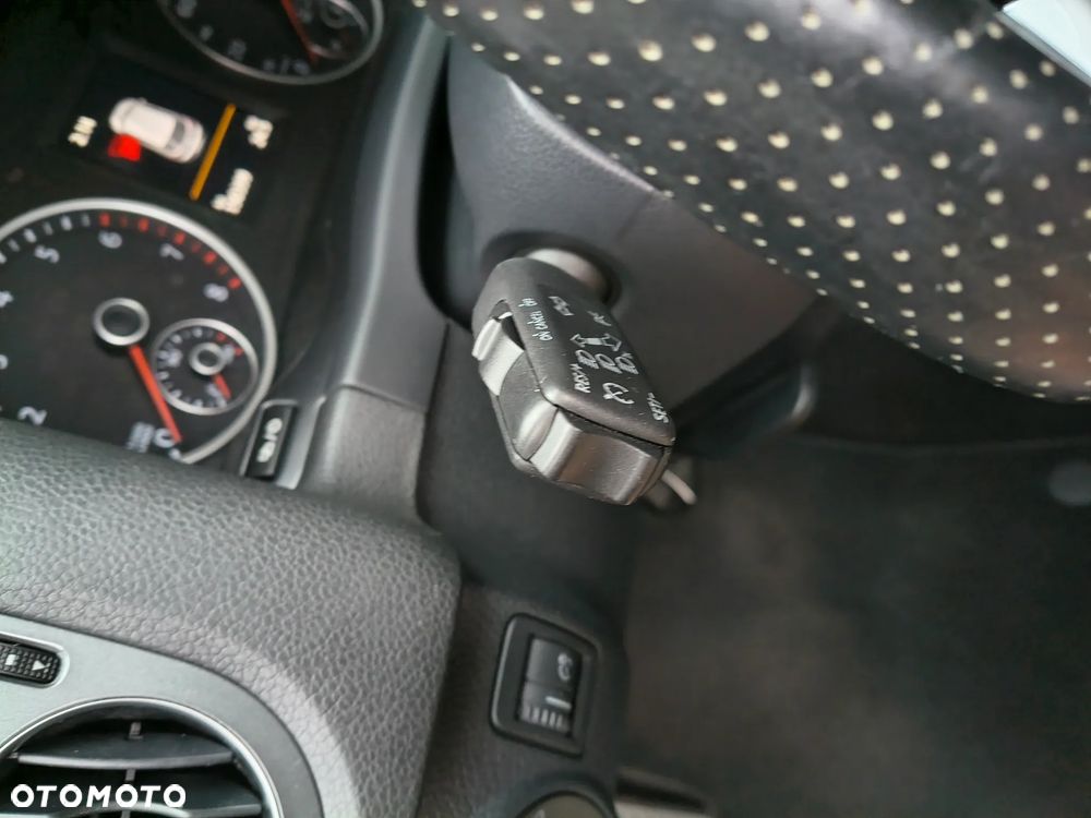 Volkswagen Tiguan - 17
