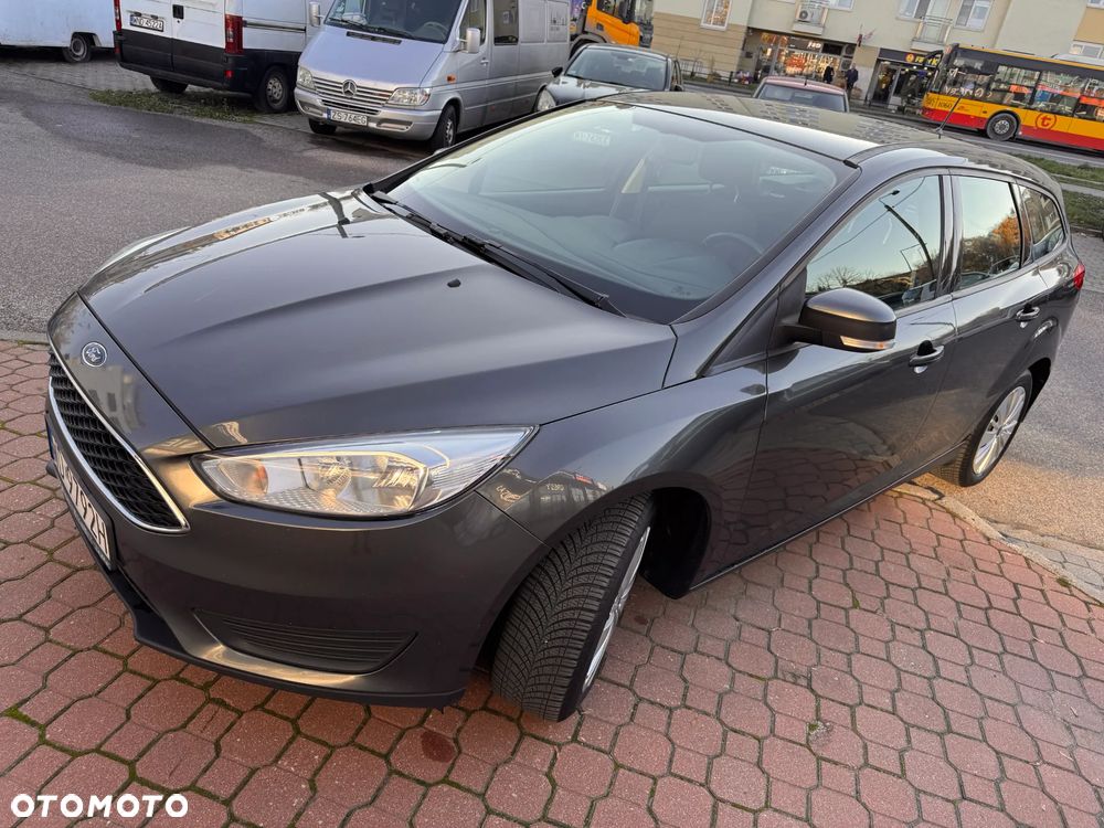 Ford Focus - 1