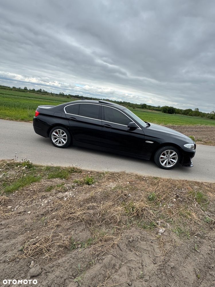 BMW Seria 5 520d - 15