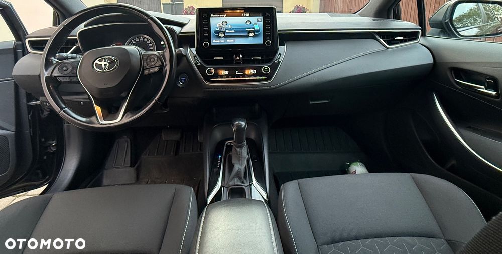 Toyota Corolla - 10