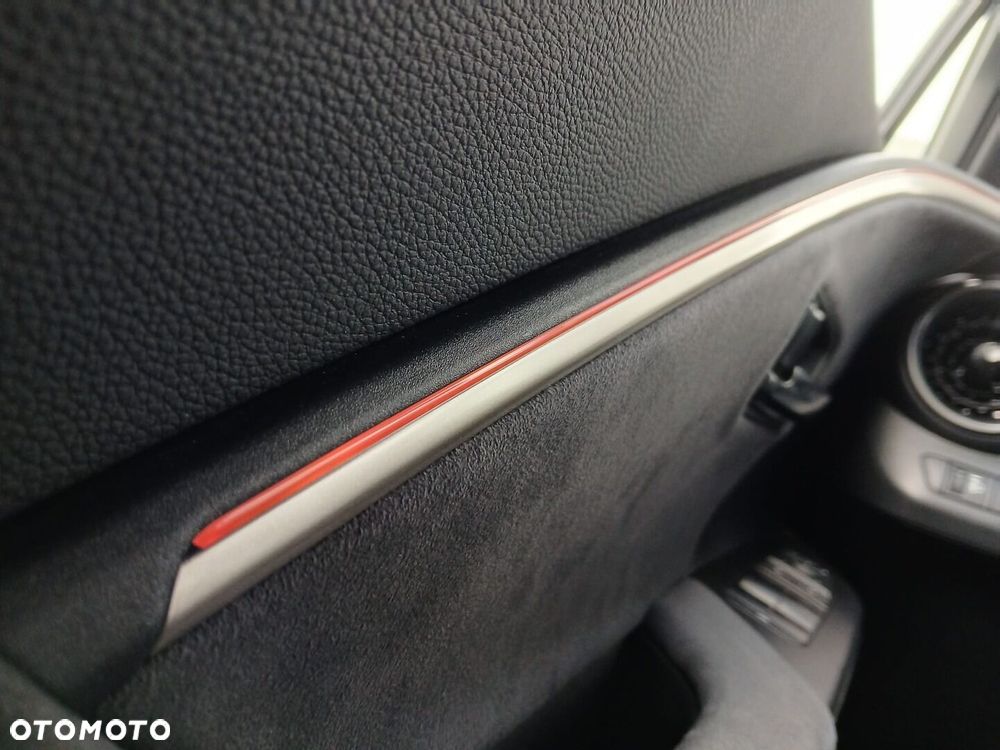 Toyota C-HR 1.8 Hybrid Executive - 36