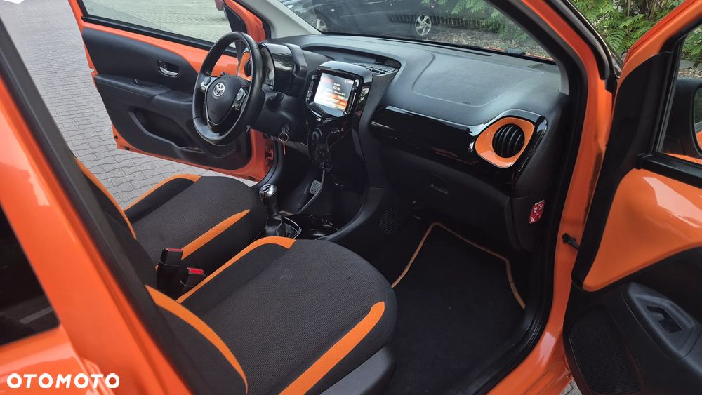 Toyota Aygo 1.0 VVT-i Color Edition - 18