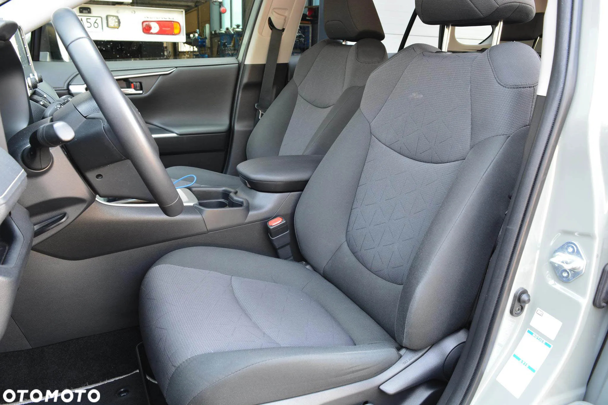 Toyota RAV4 2.5 Hybrid Comfort 4x4 - 32