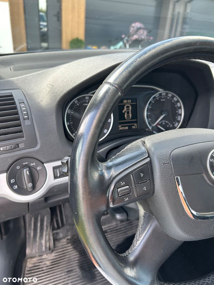 Skoda Octavia 1.8 TSI Family Plus - 14