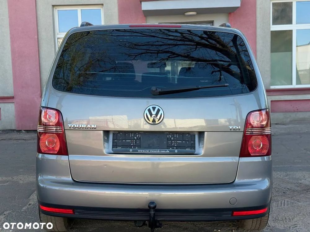 Volkswagen Touran 1.9 TDI Highline - 7