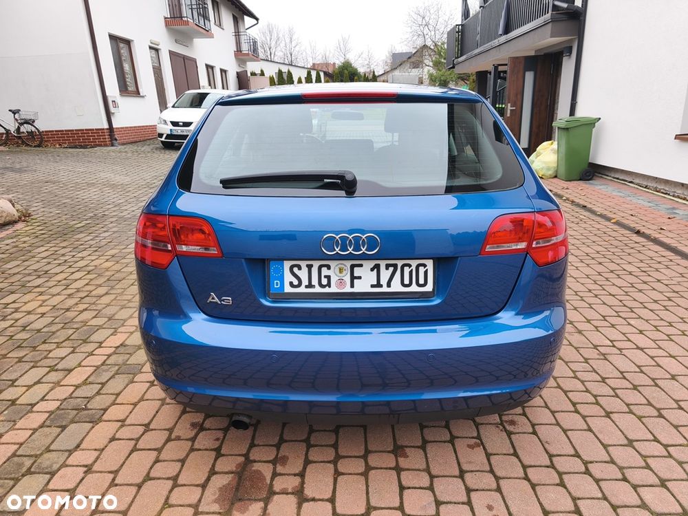 Audi A3 Sportback 1.6 Ambition - 13