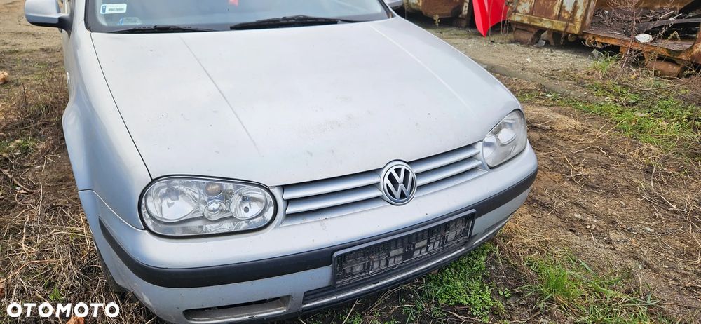 Maska pokrywa VW Golf 4 IV 2000r 5d hatchback LB7Z - 1