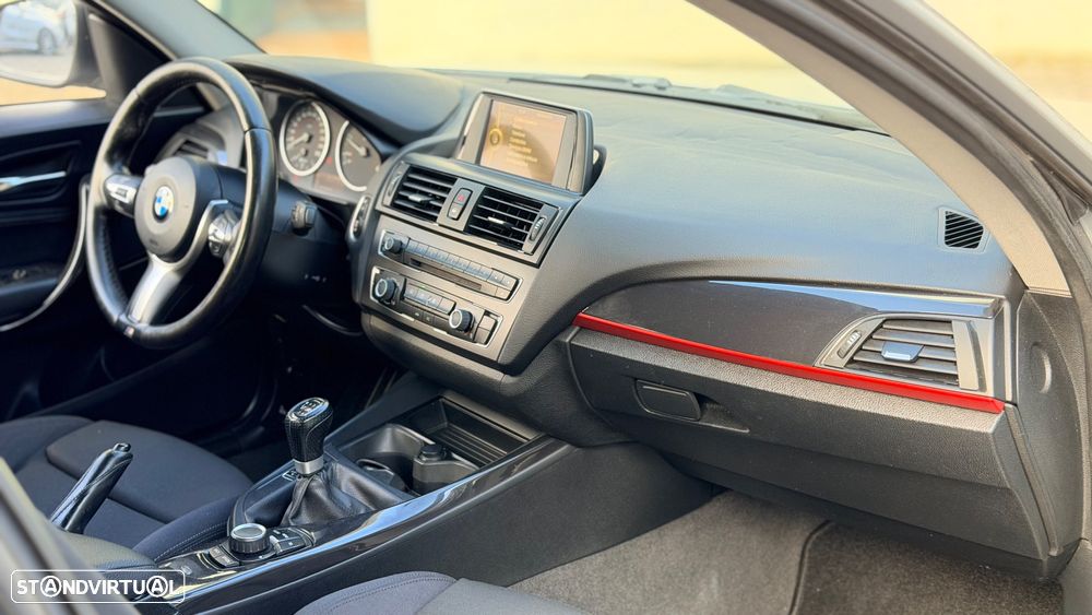 BMW 116 d EDynamics Line Sport - 9