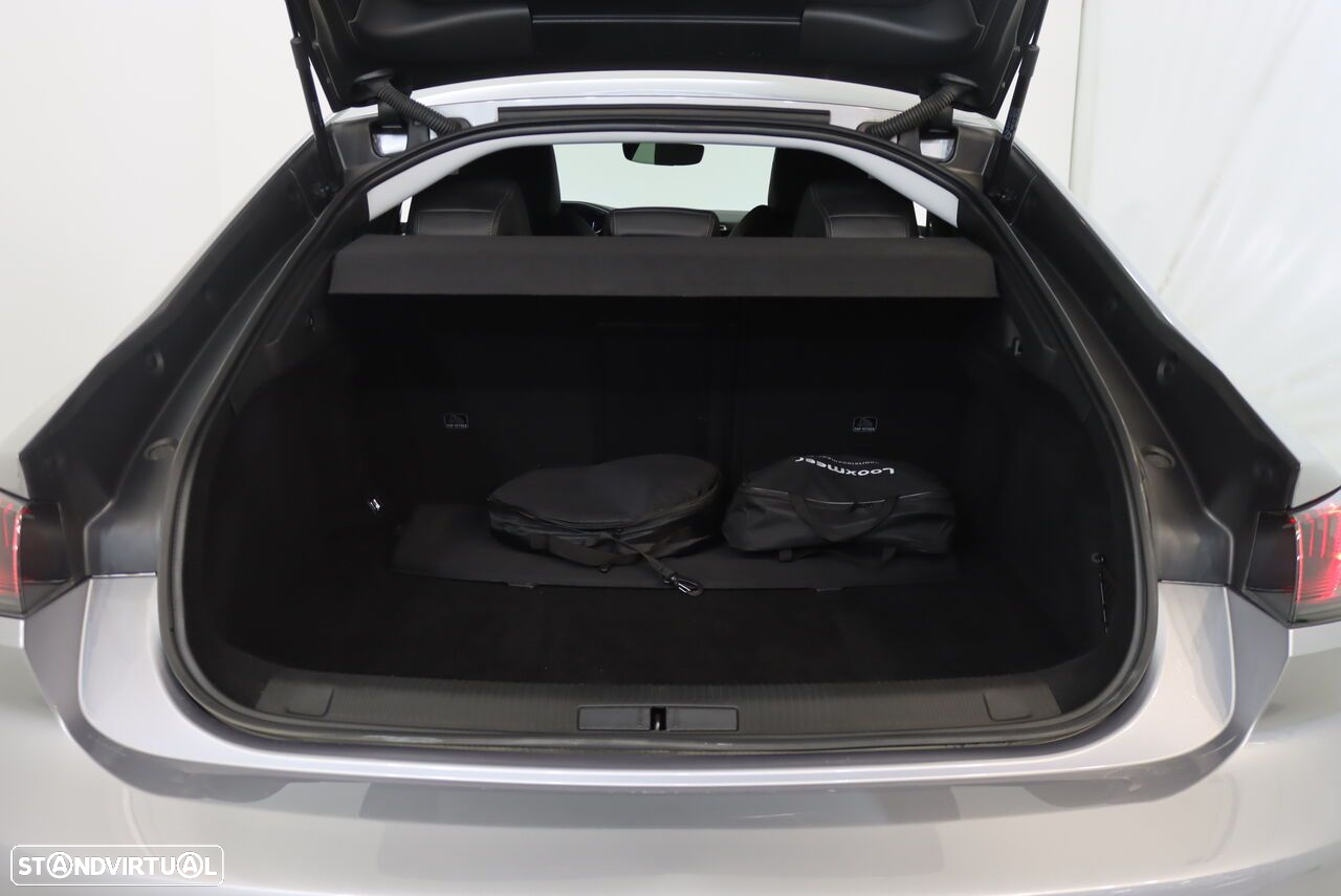 Peugeot 508 1.6 Hybrid Allure e-EAT8 - 32
