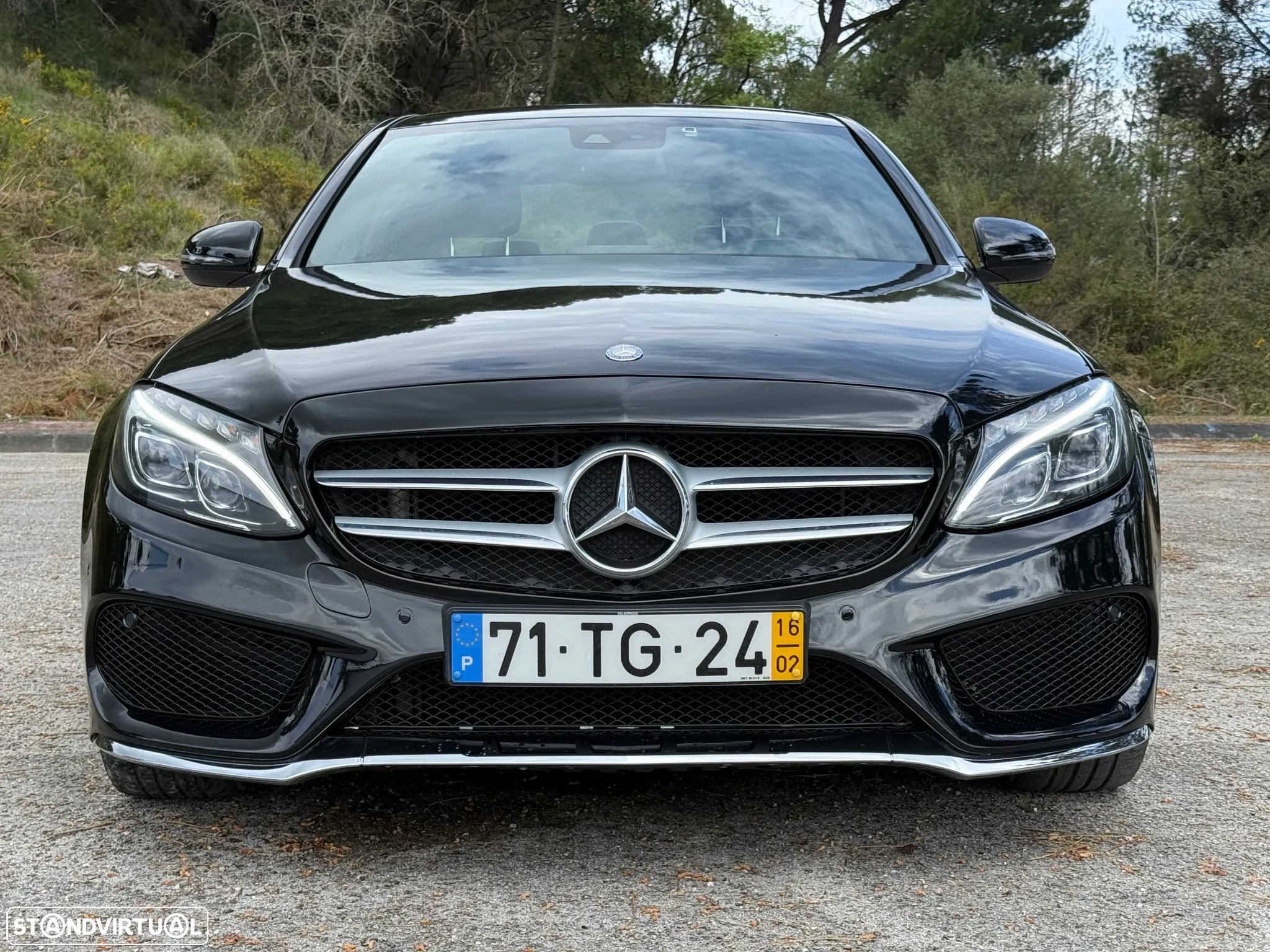 Mercedes-Benz C 300 h AMG Line - 4