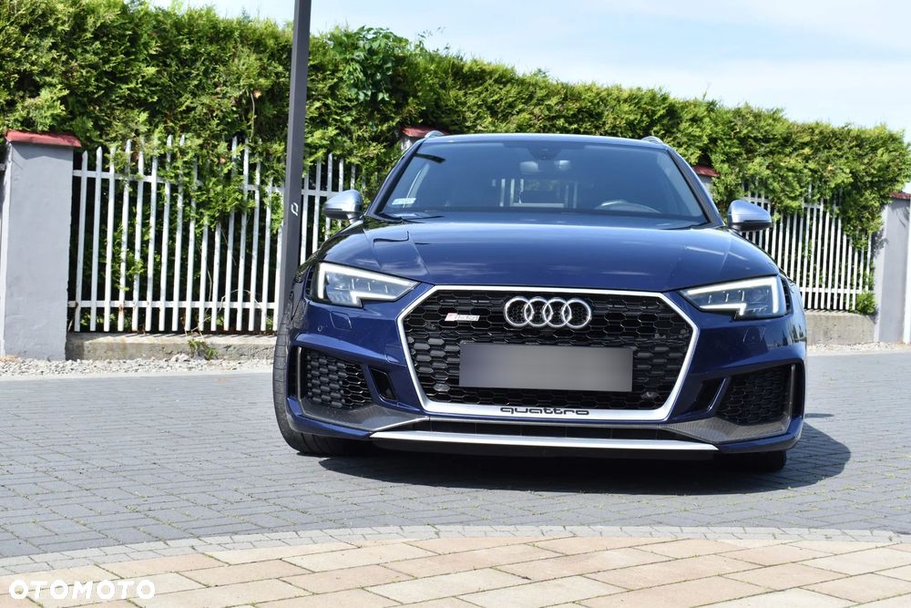 Audi RS4 Avant 2.9 TFSI Quattro Tiptr - 3