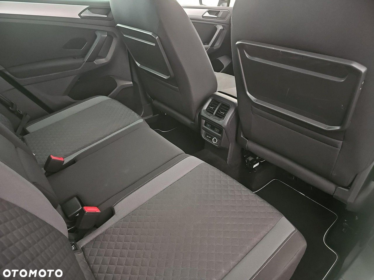 Volkswagen Tiguan 2.0 TDI BMT SCR Comfortline DSG - 25