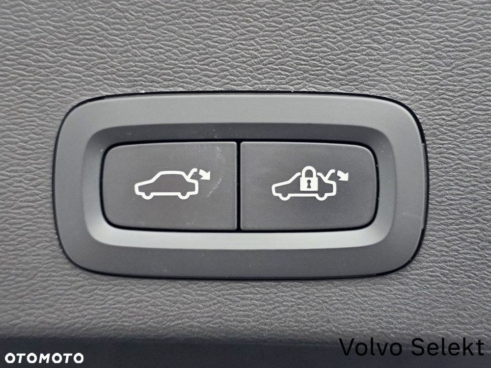 Volvo XC 40 - 19