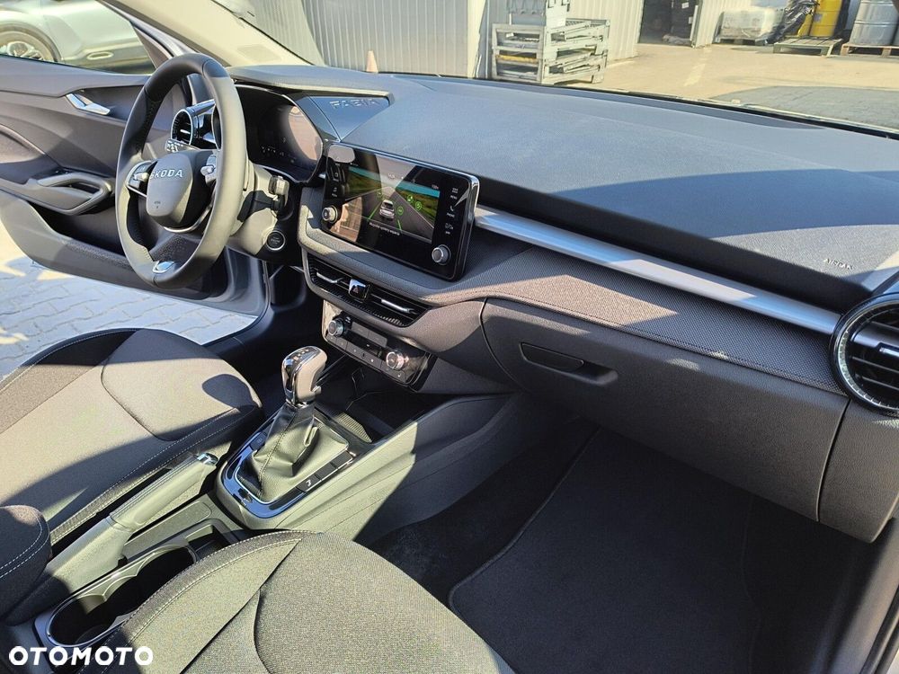 Skoda Fabia 1.0 TSI Drive DSG - 38